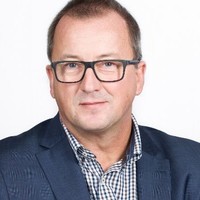 Peter Brönner