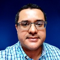 Uriel I. Espinosa P.