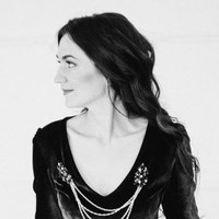 Елена Янина