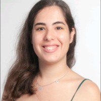 Adriana Moura