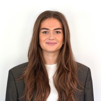 Laura Sofie J.