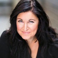Dr Daniela Ferdico