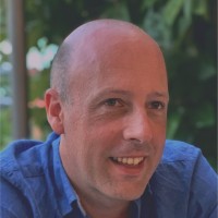 Chris Parkinson, Cfa