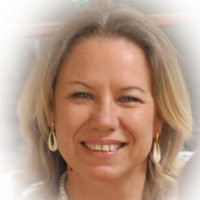 Yolanda Luiters