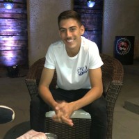 Caio Casteletto Oliveira