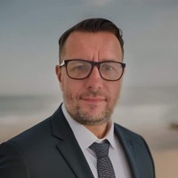 Simon Derrington