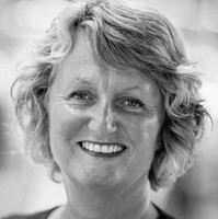 Anne Vik