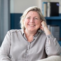 Polly Plunket-Checkemian