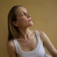 Eve Thomas