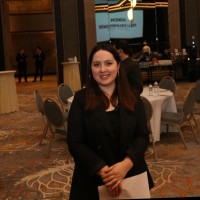 Özge Yeni̇ad