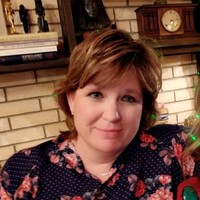 Shelly Preston