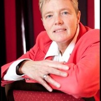 Esther Veenstra