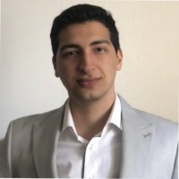 Tolunay Tunçelli