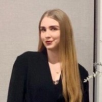Nikole Revoljo-Klisane