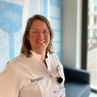 Mirjam Zeebregts