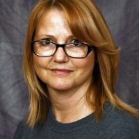 Lisa Leonard