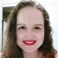 Estela Kamile Gelinski