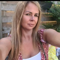 Rachelle Van Nunen