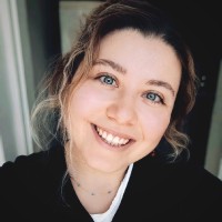 Büşra Baş
