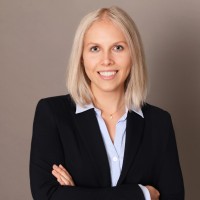 Dr. Julia Driessen