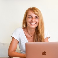 Oana-Maria Lefticariu
