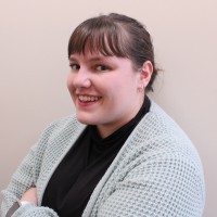 Sophie Roper, Hia