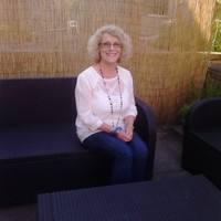 Tina Bate