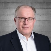 Dr. Michael W. Mueller