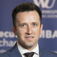 Dan Lucian Grosuleac, Mba