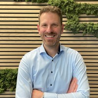 Tobias Knust