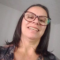 Lucia Neves