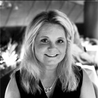 Lise-Lott Lundgren