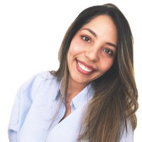 Loraine Saravia