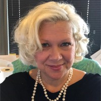Tamara Lopresti