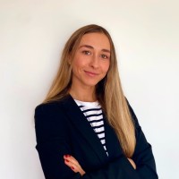 Alina Stolzenburg Veeser