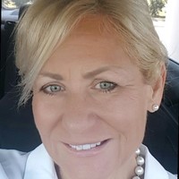 Yvette Delay