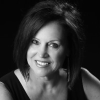 Lynnette Crolley
