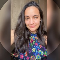 Niedja Santos