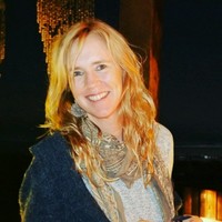 Dominique Pagola Davis