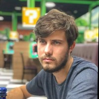 Adrian Leão