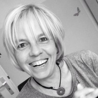 Nanette Knepper