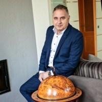 David Vrzal, Mba