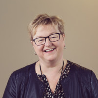 Mona Jacobsen Saab