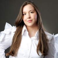 Maria Victoria Reyes