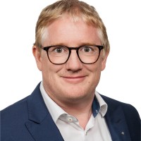 Michel E.