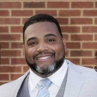 Enrique Jones