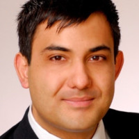 Alexander Khan