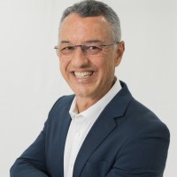 Henrique Schneider de Almeida