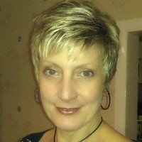 Lorraine Wells