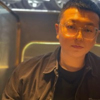 李铭旭